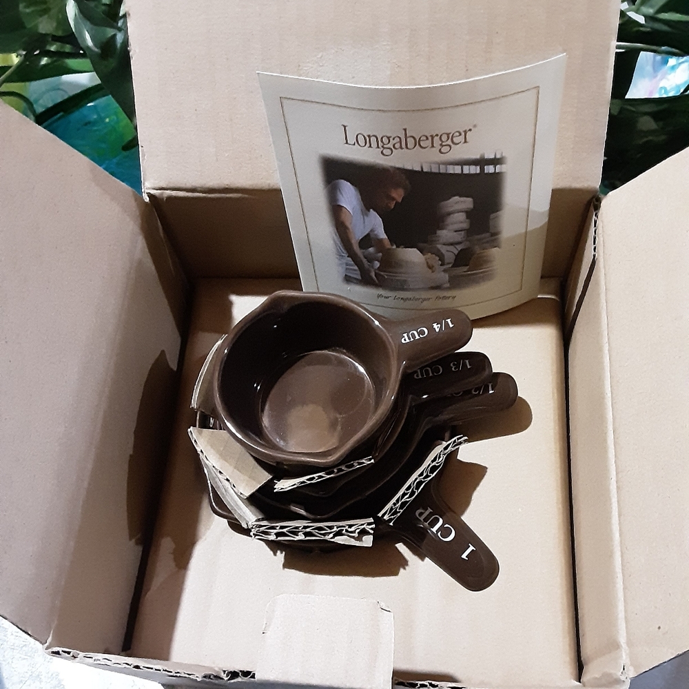 LONGABERGER WOVEN TRADITIONS MEASURING CUPS CHOCOLATE